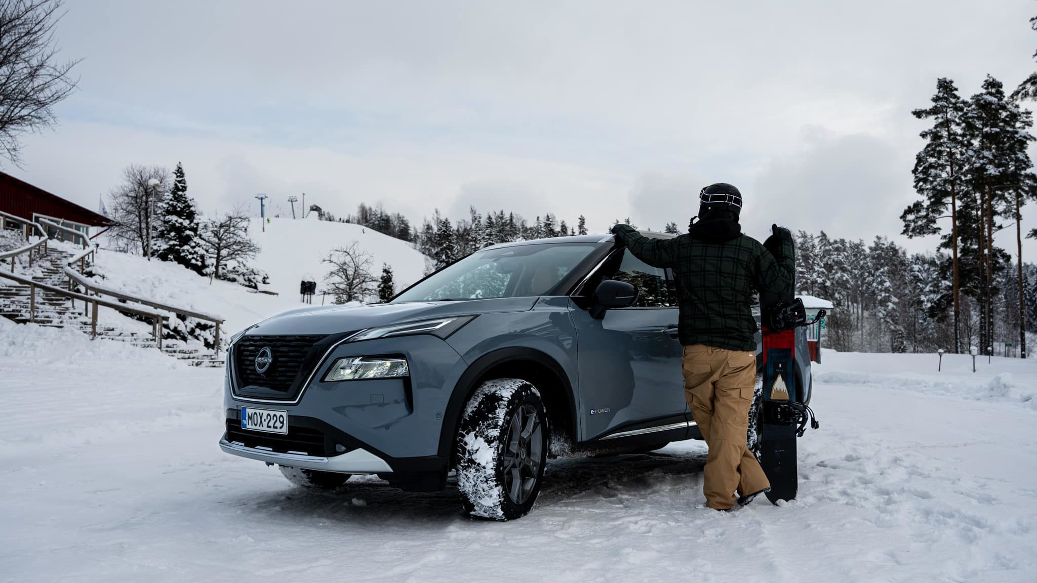 Nissan X-Trail palaa sähköisempänä ja suorituskykyisempänä kuin koskaan