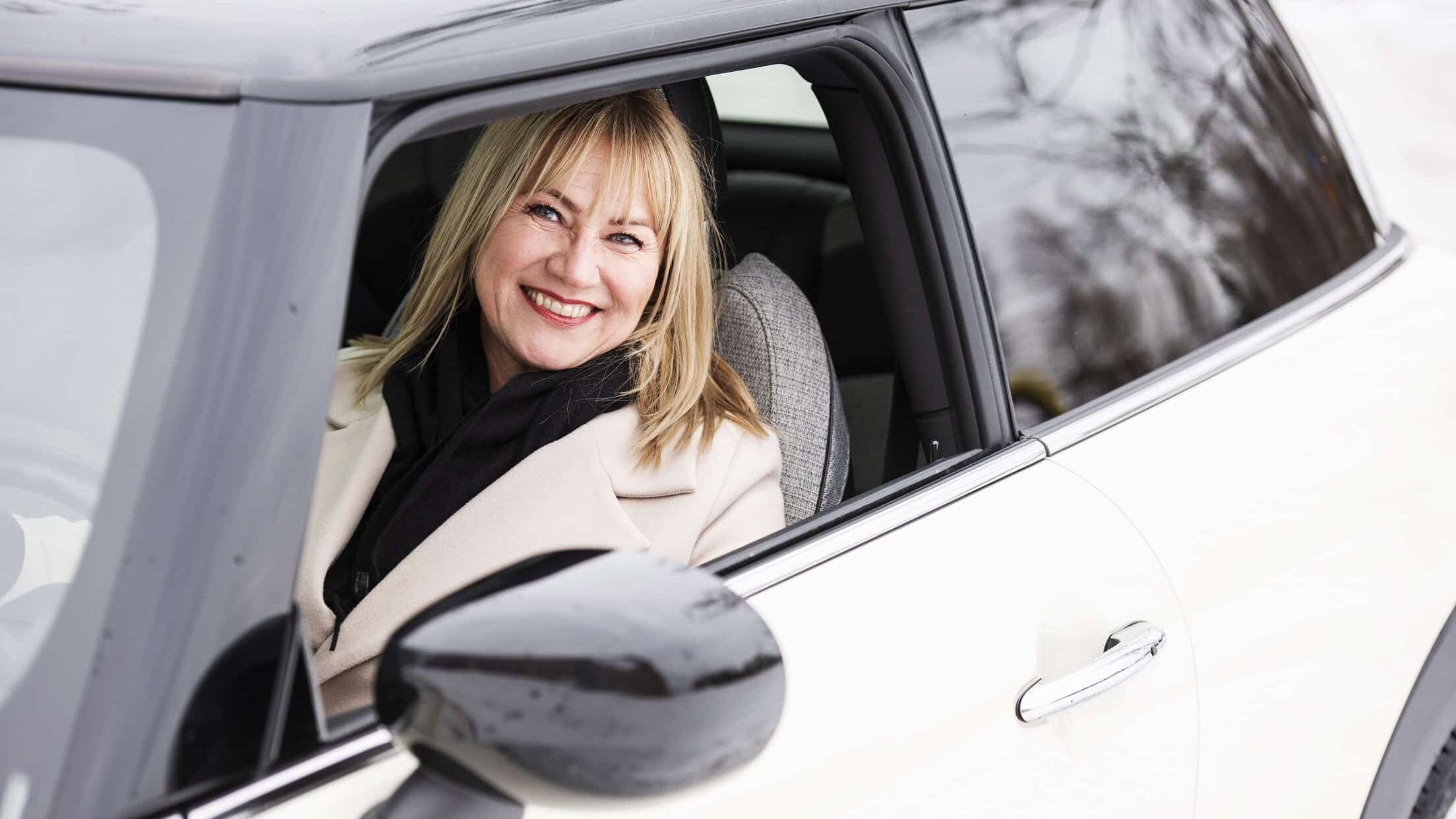 Harmittaako autojen saatavuuspula? Ratkaisu löytyy käyttöpalvelusta, jolla saat jopa sähköauton alle parissa päivässä